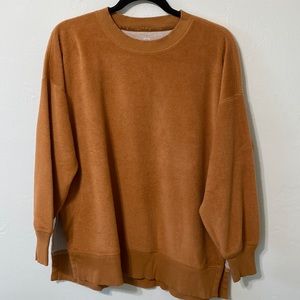 Aerie pullover size small, camel color